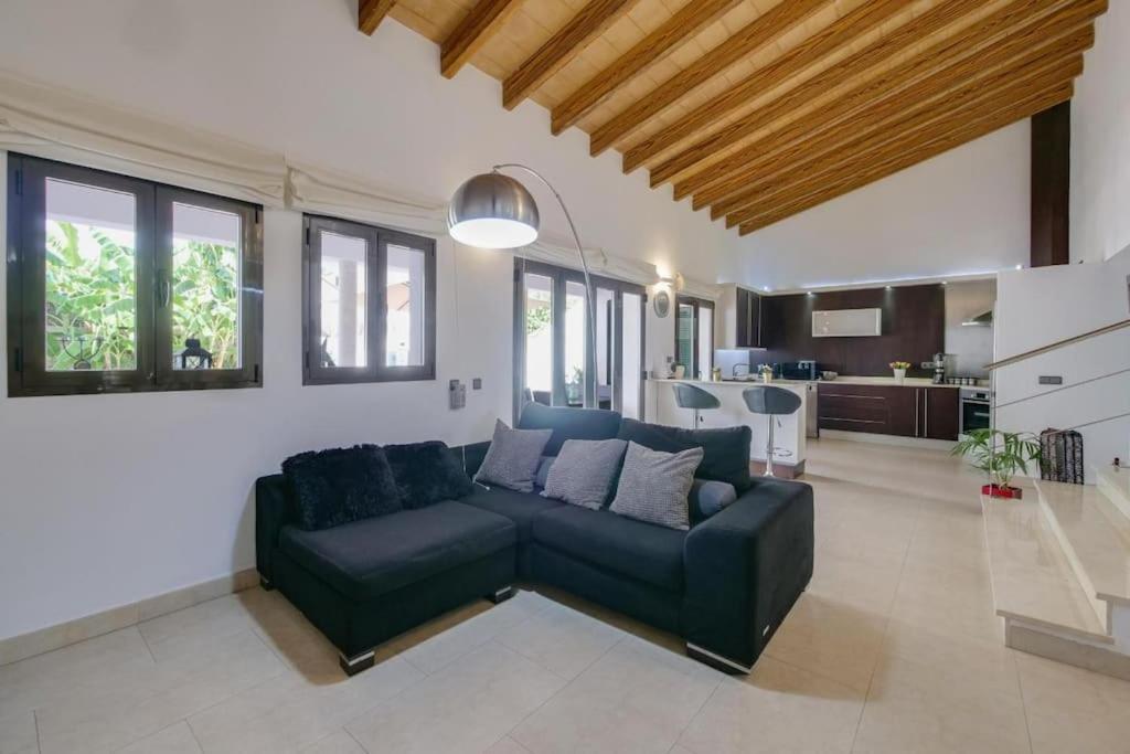 Santa Maria Town House Ferienhaus *